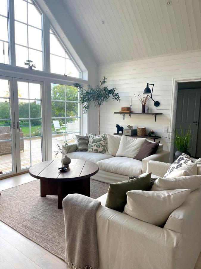 Bastuviken Bed And Breakfast 웁살라 외부 사진