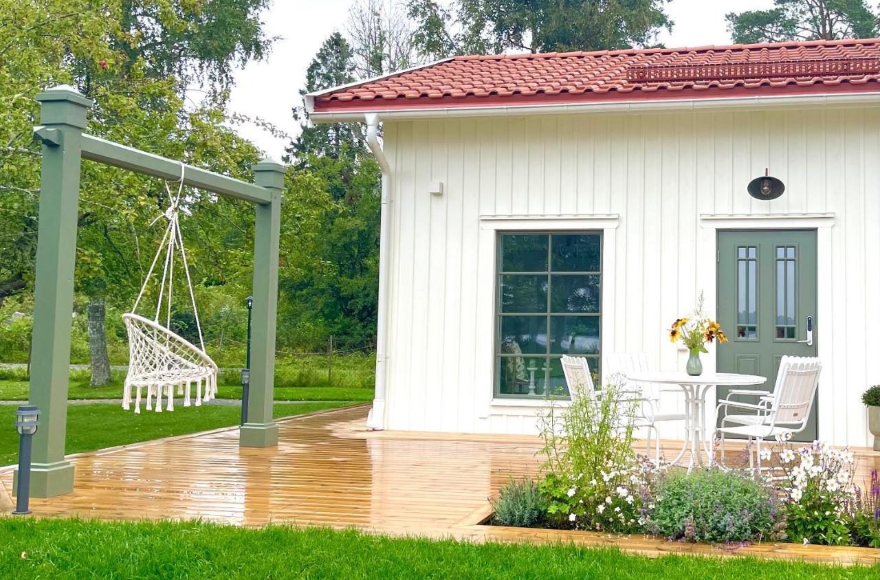 Bastuviken Bed And Breakfast 웁살라 외부 사진