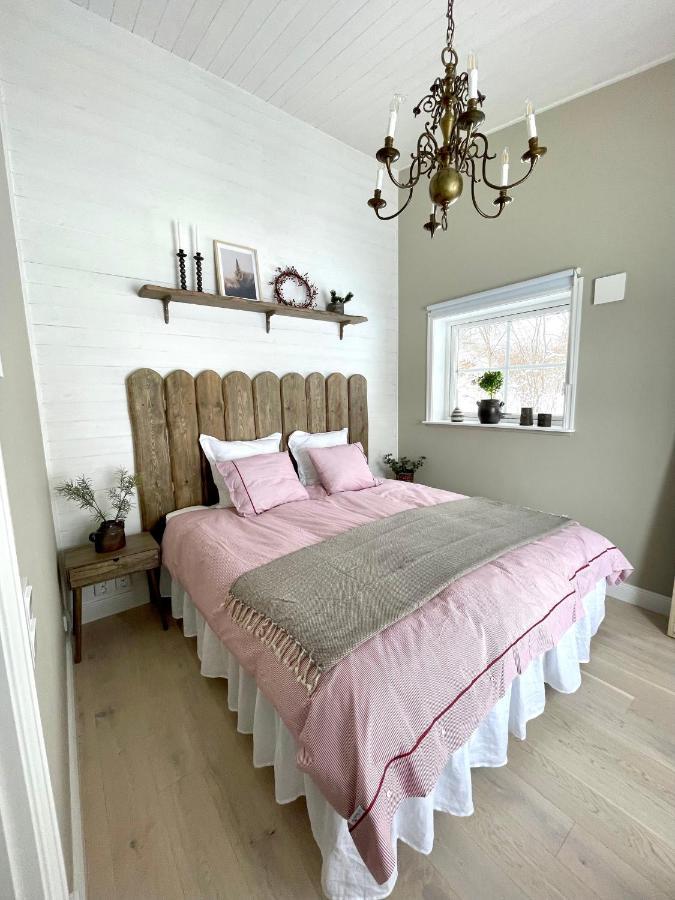 Bastuviken Bed And Breakfast 웁살라 외부 사진