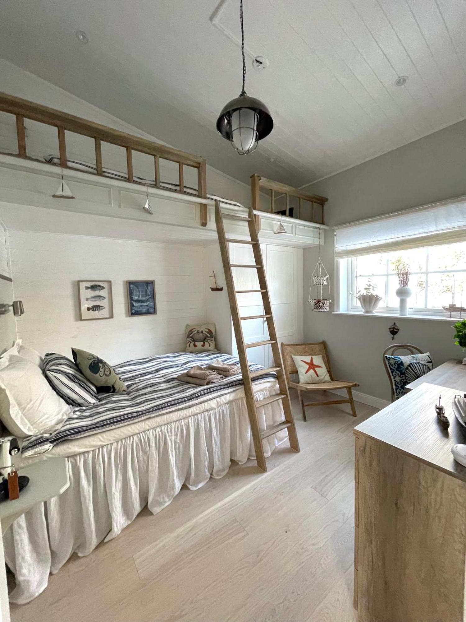 Bastuviken Bed And Breakfast 웁살라 외부 사진
